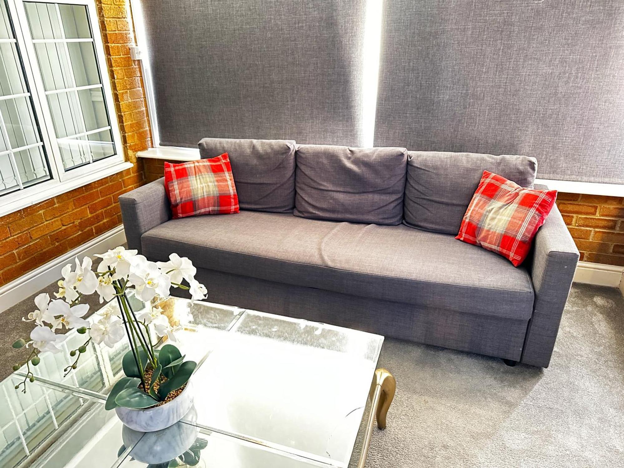 Kennedy Villa - 5 Bedroom House With Hot Tub, Wifi, Free Parkings, Close To Bicester Village 외부 사진